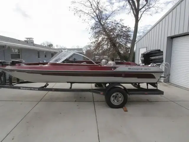 Ranger Boats Apache 397V