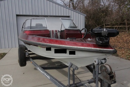 Ranger Boats Apache 397V