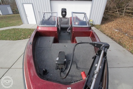 Ranger Boats Apache 397V