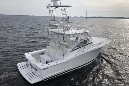 Luhrs 30 Open