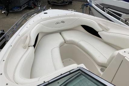 Sea Ray 210 Bow Rider