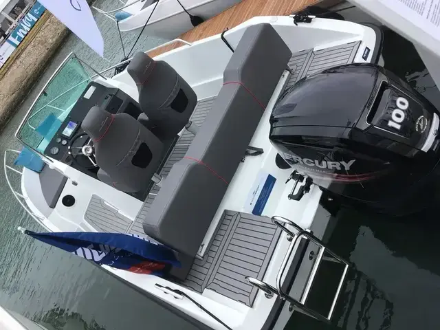 Ocean Master 605 Sport