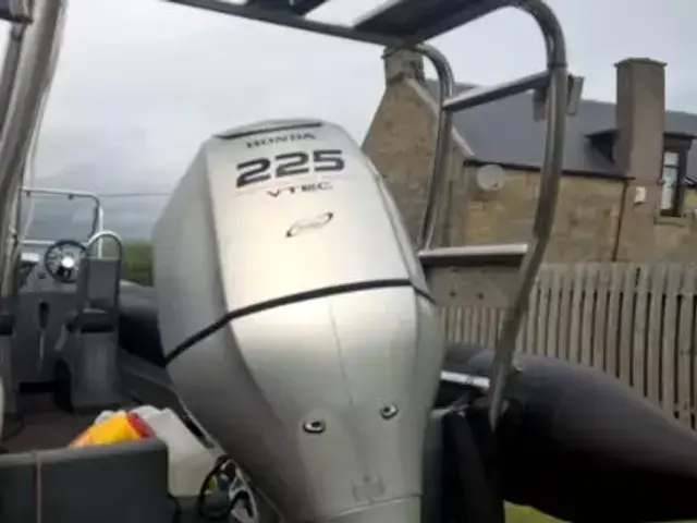 Tornado 7.5m RIB