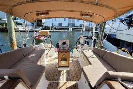 Jeanneau 44 Deck Salon