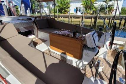 Jeanneau 44 Deck Salon