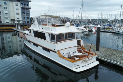 Pacemaker 74 Cockpit Motor Yacht