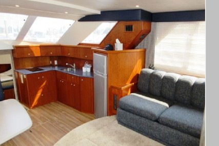 Silverton 372 Motor Yacht