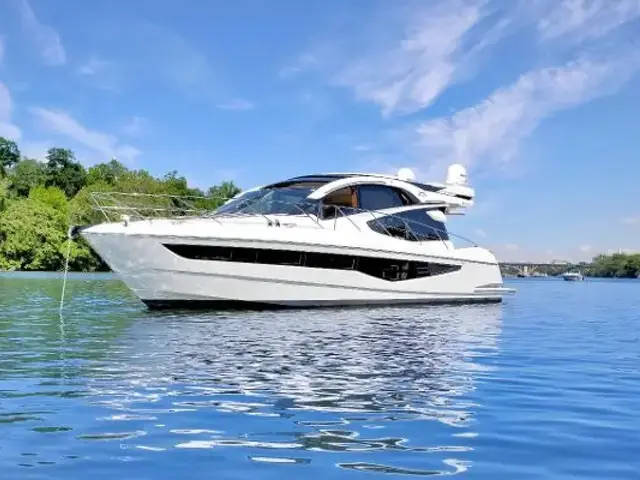 Galeon 650 Sky Deck