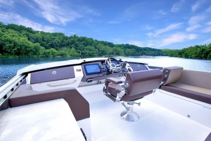 Galeon 650 Sky Deck