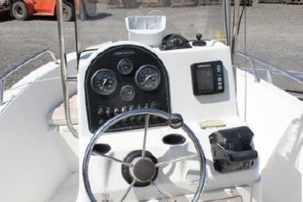 Hydra Sports 170 Center Console