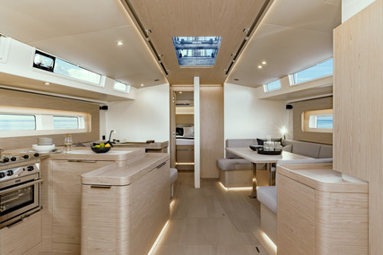 Beneteau Oceanis Yacht 54