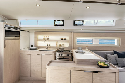 Beneteau Oceanis Yacht 54