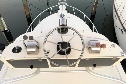 Henriques 28 Sportfisher