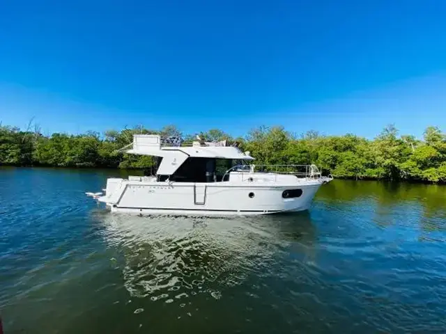 Beneteau Swift Trawler 30