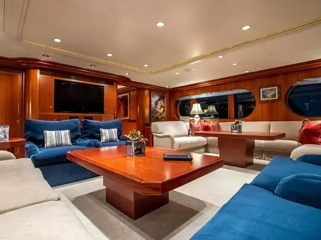 Feadship 140