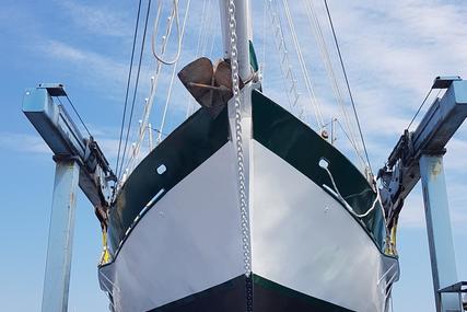 Bombardier Schooner