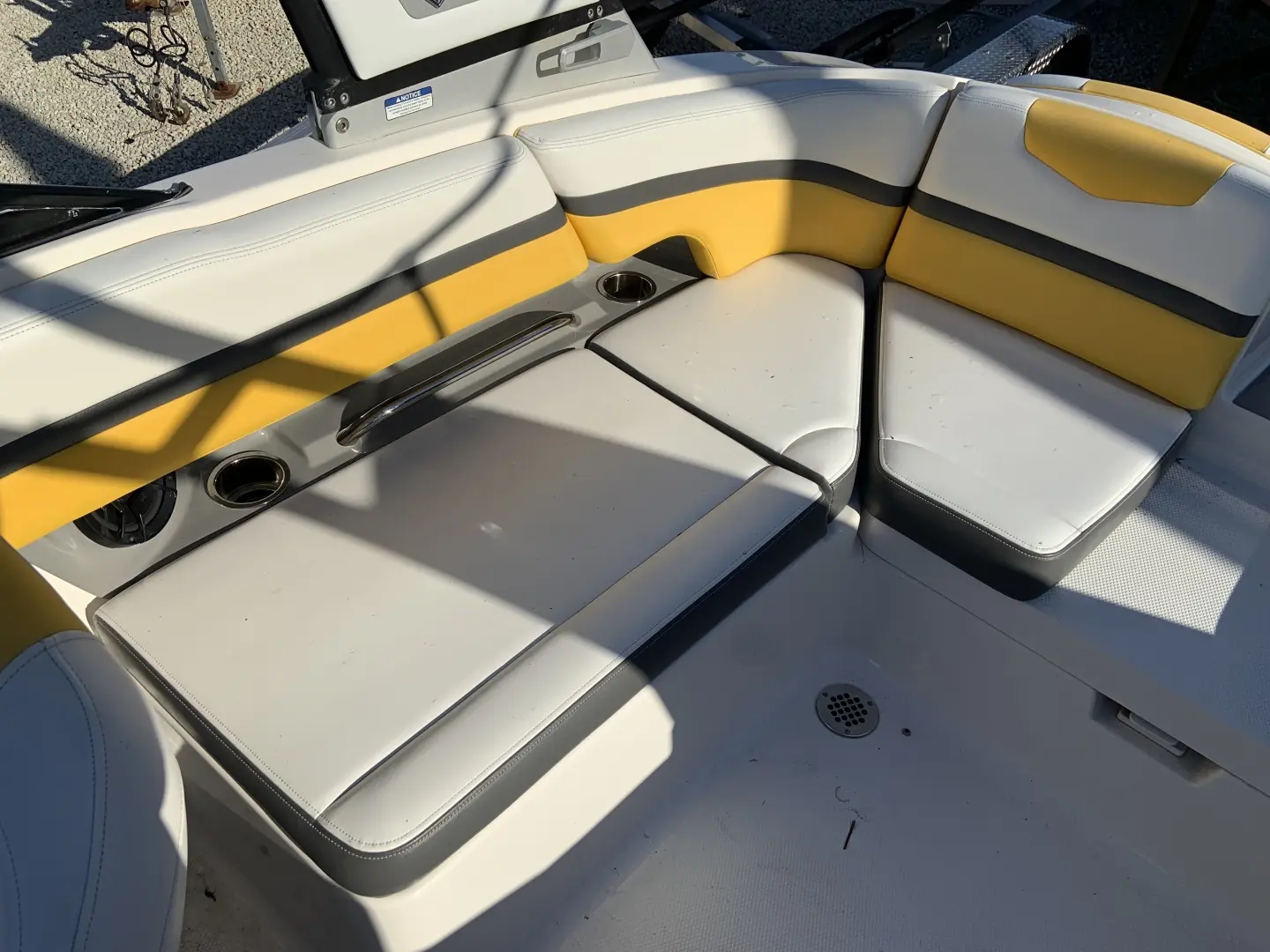 2015 Chaparral 223 vrx