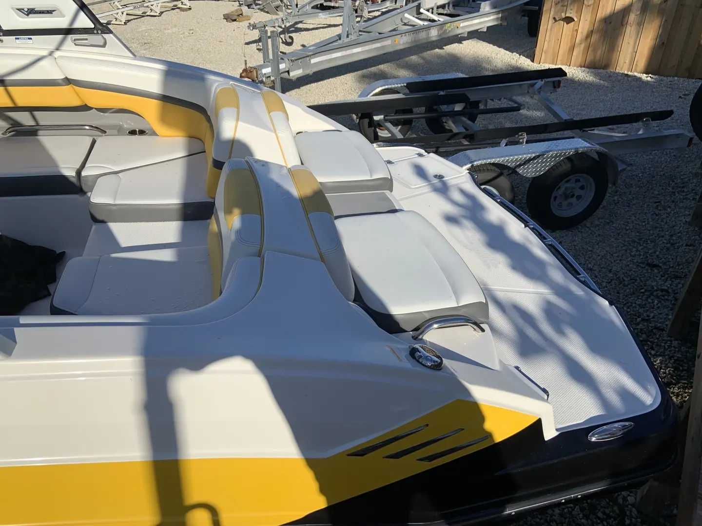 2015 Chaparral 223 vrx