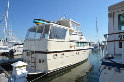 Hatteras 43 Motor Yacht