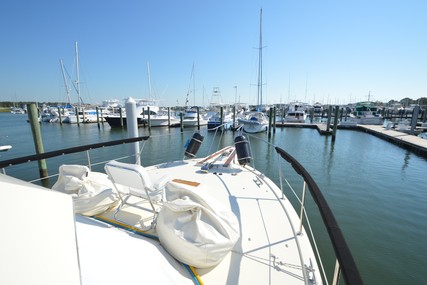 Hatteras 43 Motor Yacht