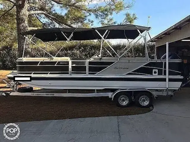 Hurricane Fun Deck 226