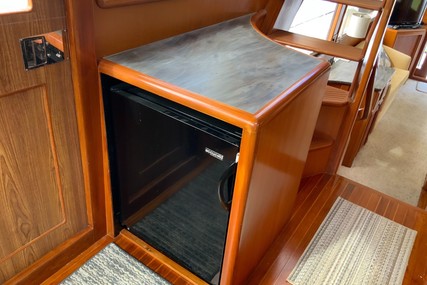 Offshore Yachts Pilothouse