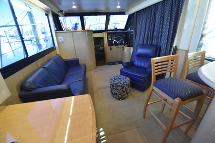 Bluewater 5200 Cruiser