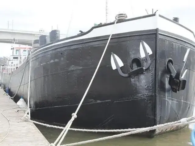 Dutch Barges Kempenaar 41m