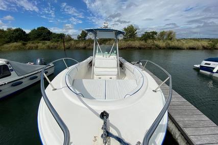 Bayliner 2503 Trophy Center Console