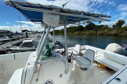 Bayliner 2503 Trophy Center Console