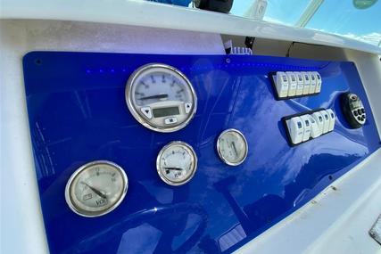 Bayliner 2503 Trophy Center Console