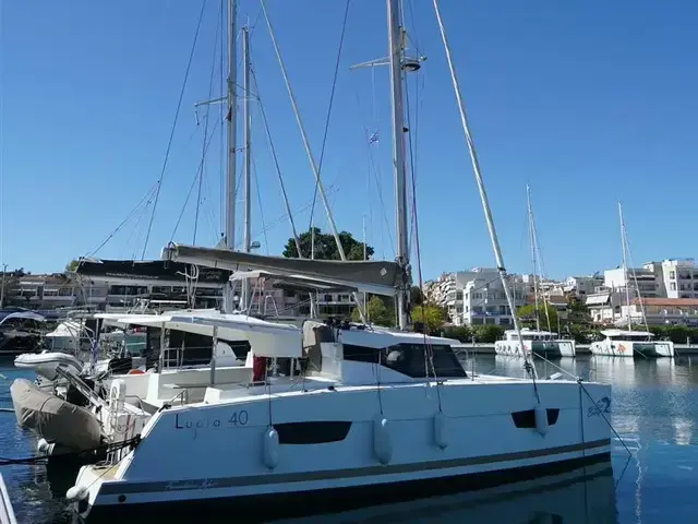 Fountaine Pajot Lucia 40