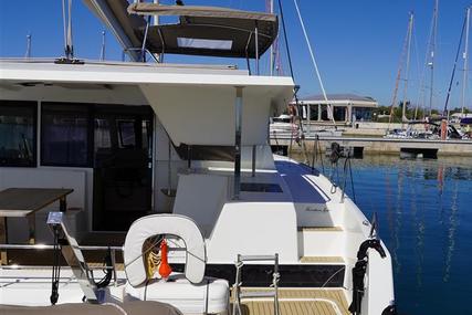 Fountaine Pajot Lucia 40