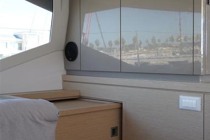 Fountaine Pajot Lucia 40