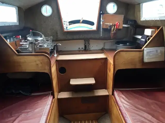 Marcon Yachting Cutlass 27