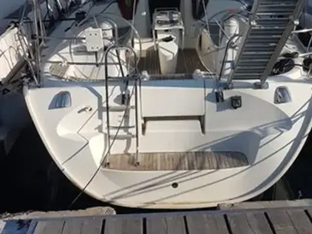 Jeanneau Sun Odyssey 43