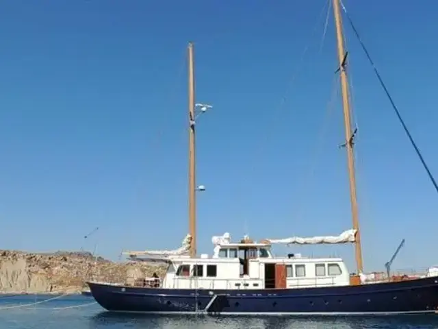 De Vries Lentsch KETCH RIGGED