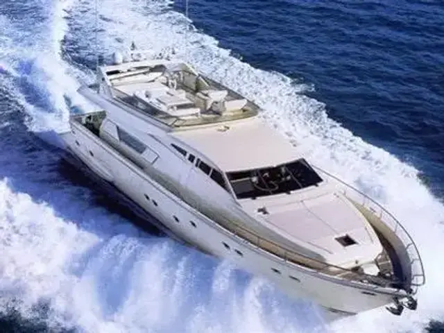 Ferretti Yachts 225