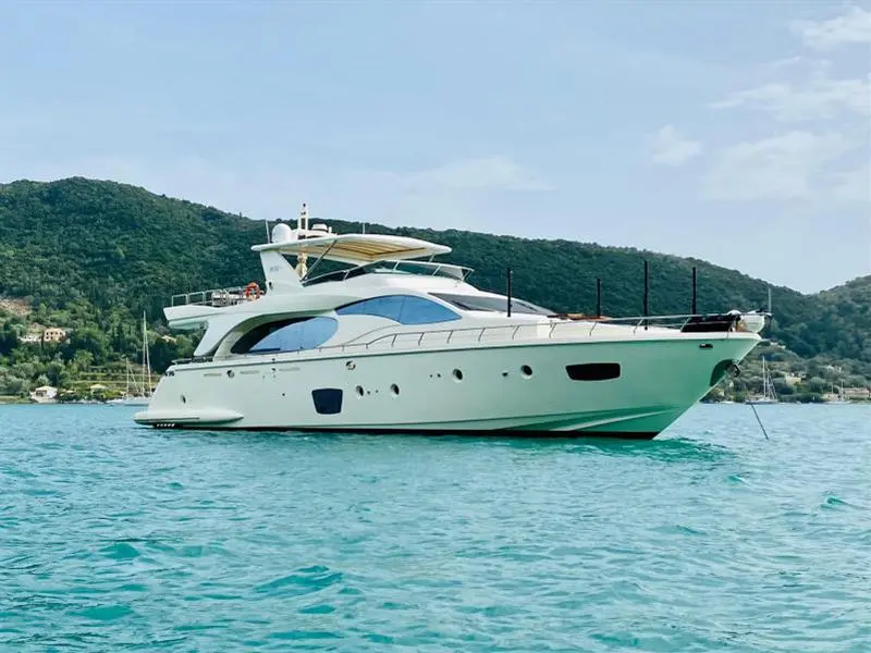 2007 Azimut 85