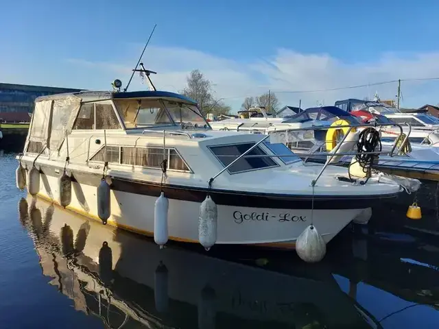 Fairline Mirage 29 Aft Cabin