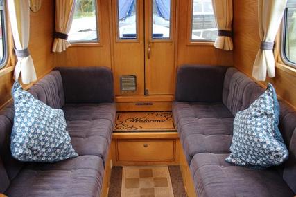 Sea Otter sailboats 31' Narrowboat