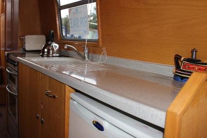 Sea Otter sailboats 31' Narrowboat