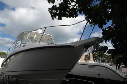 Boston Whaler 305 Conquest