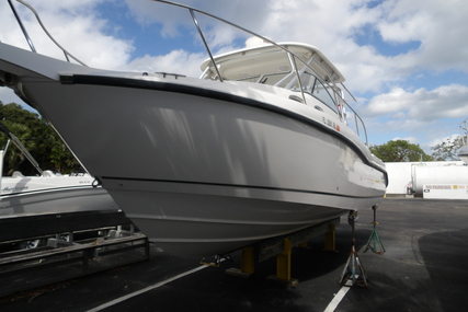 Boston Whaler 305 Conquest