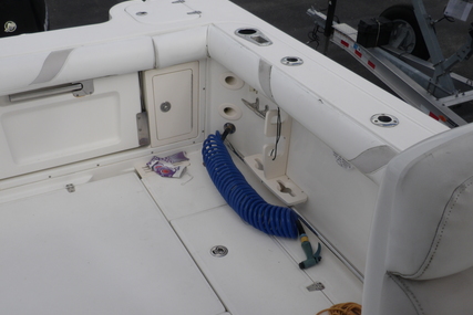 Boston Whaler 305 Conquest