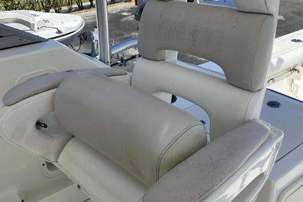 Boston Whaler 305 Conquest