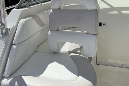 Boston Whaler 305 Conquest