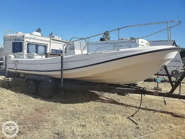 Boston Whaler 21 Outrage