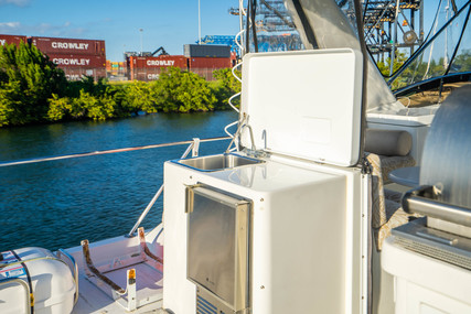 Queenship Pilothouse Motor Yacht