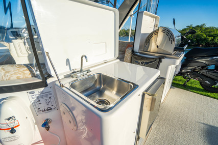 Queenship Pilothouse Motor Yacht